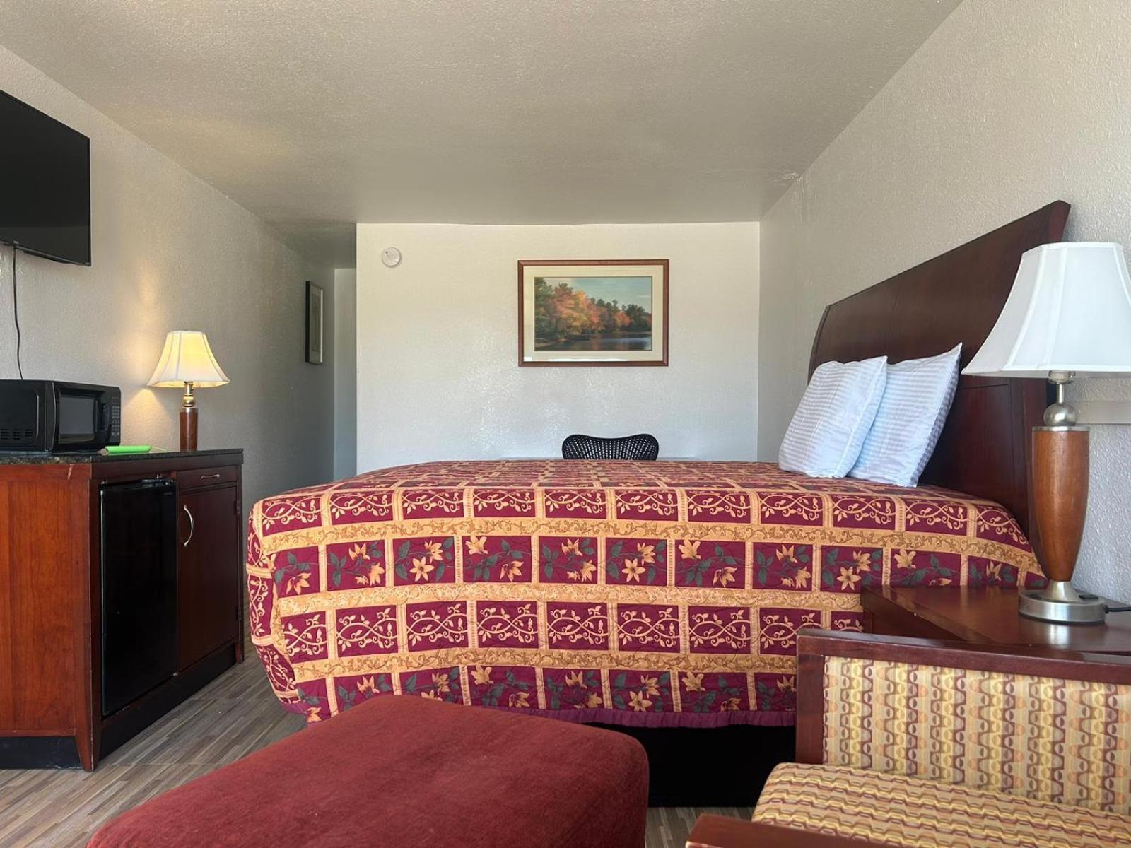 Quest Inn Уедърфорд Екстериор снимка